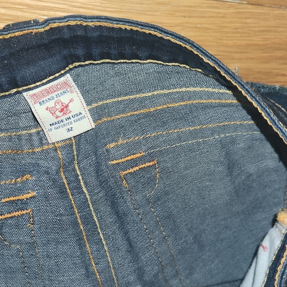 TRUE RELIGION SHORTS JULIE SIZE 32 LOW RISE SUPER CUTE CUTOFF STYLED - Picture 15 of 15